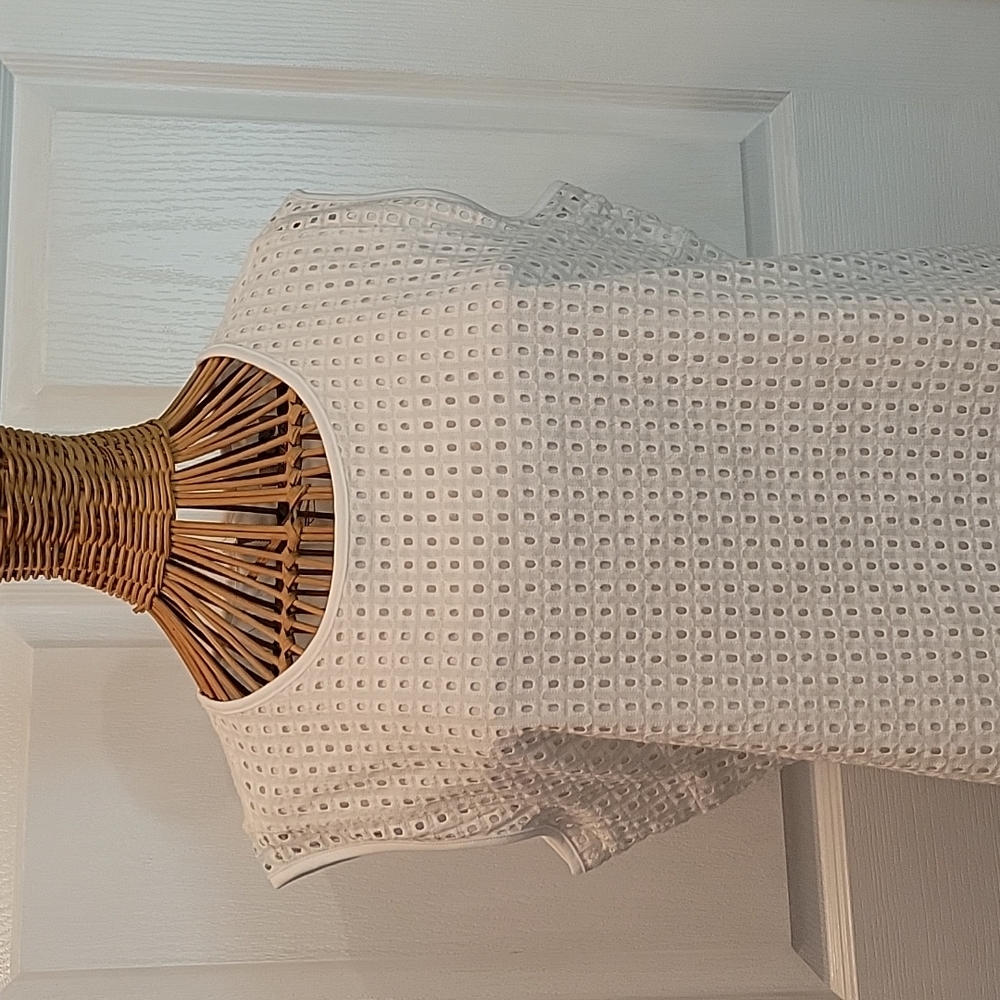 Jules & Leopold Sleeveless White Top